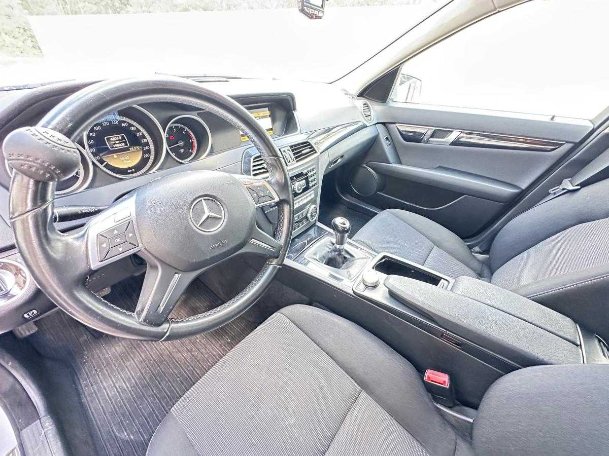 mercedes-benz-classe-c-2012-diesel-2143cc