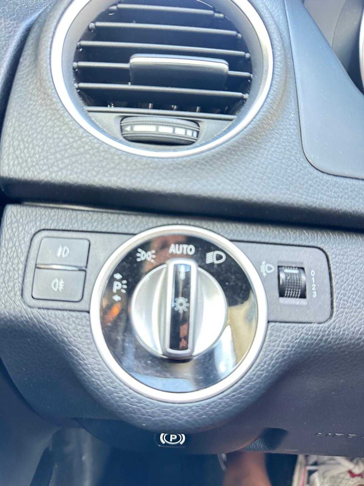 mercedes-benz-classe-c-2012-diesel-2143cc