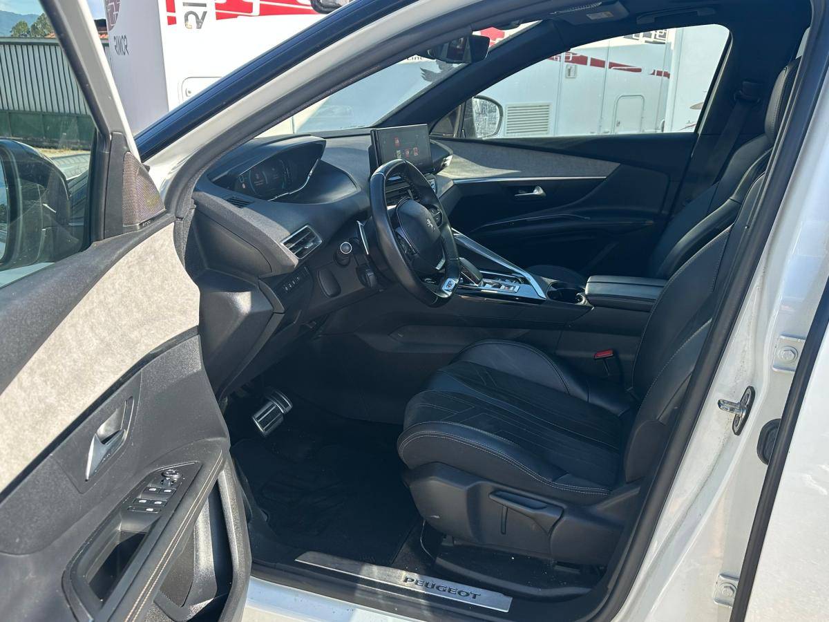 peugeot-3008-2023-hibrido-a-gasolina-1598cc