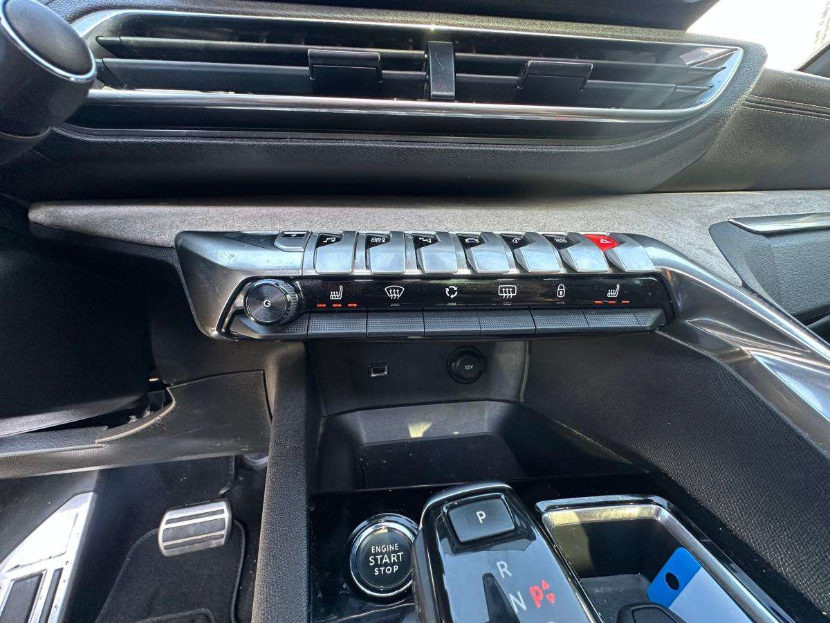 peugeot-3008-2023-hibrido-a-gasolina-1598cc