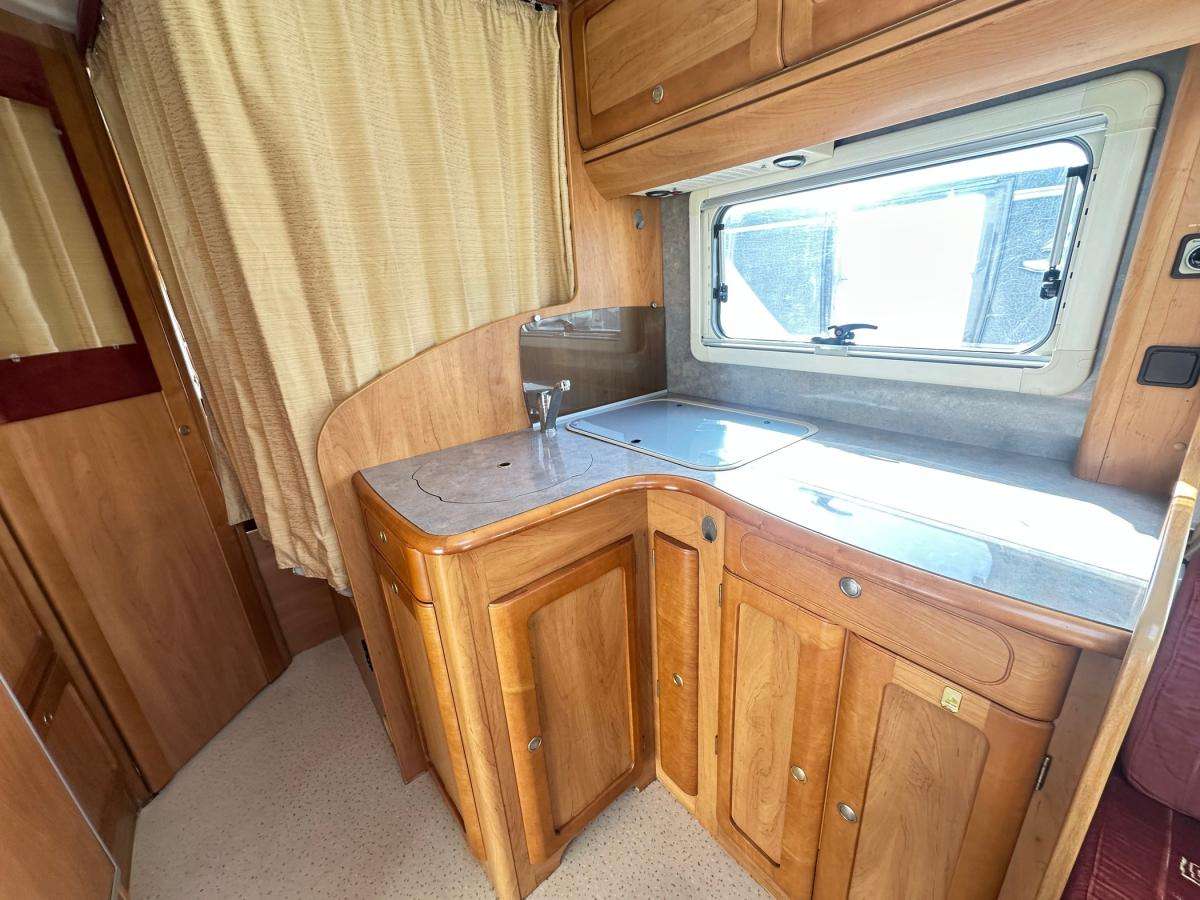 mercedes-benz-sprinter-2004-diesel-2700cc