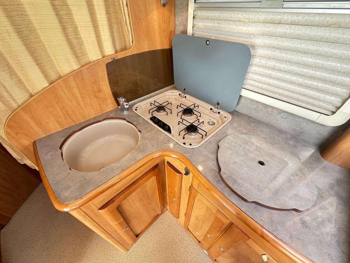 mercedes-benz-sprinter-2004-diesel-2700cc