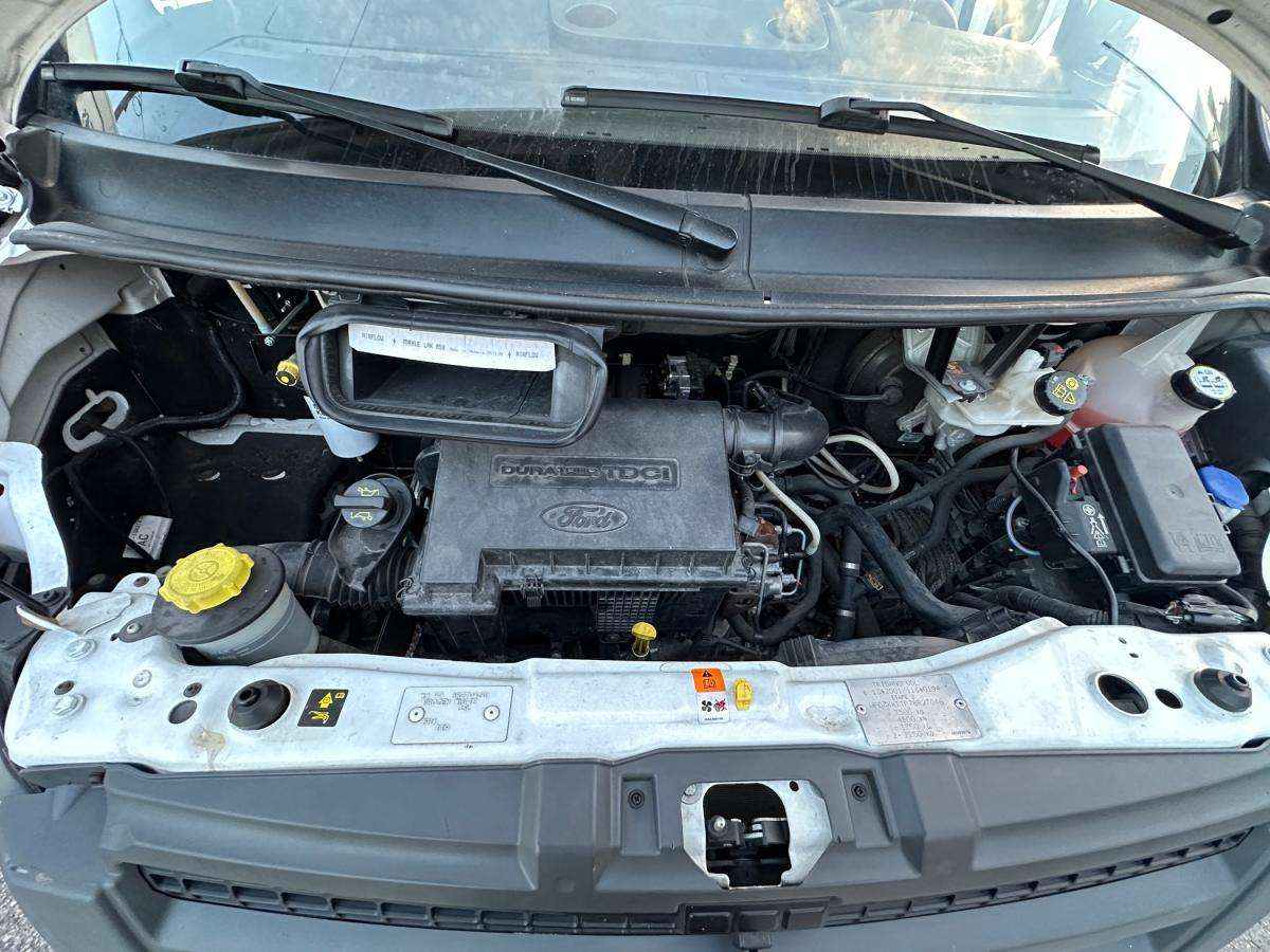 ford-transit-2009-diesel-2200cc