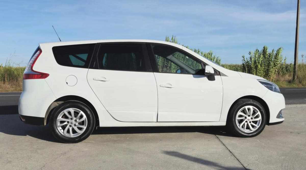 renault-scenic-1-6-dci-2014-diesel-1598cc