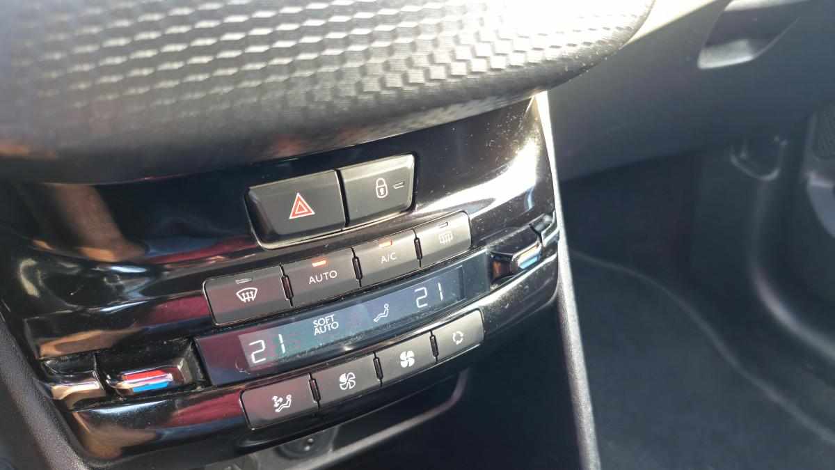 peugeot-2008-1-6-e-hdi-2015-diesel-1560cc