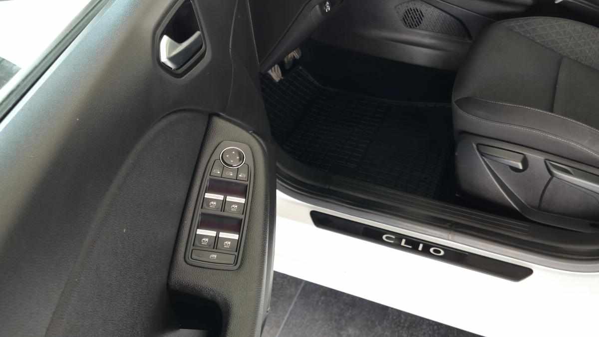 renault-clio-1-0-tce-2020-gasolina-999cc