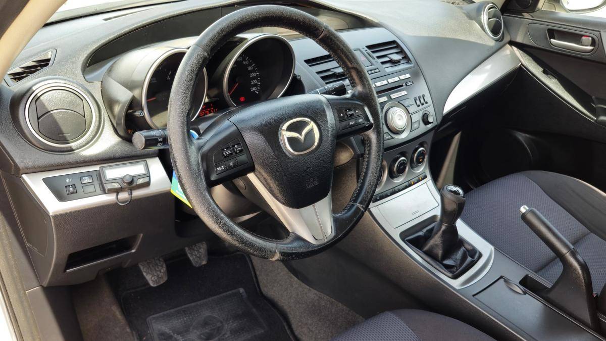 mazda-3-2012-diesel-1560cc