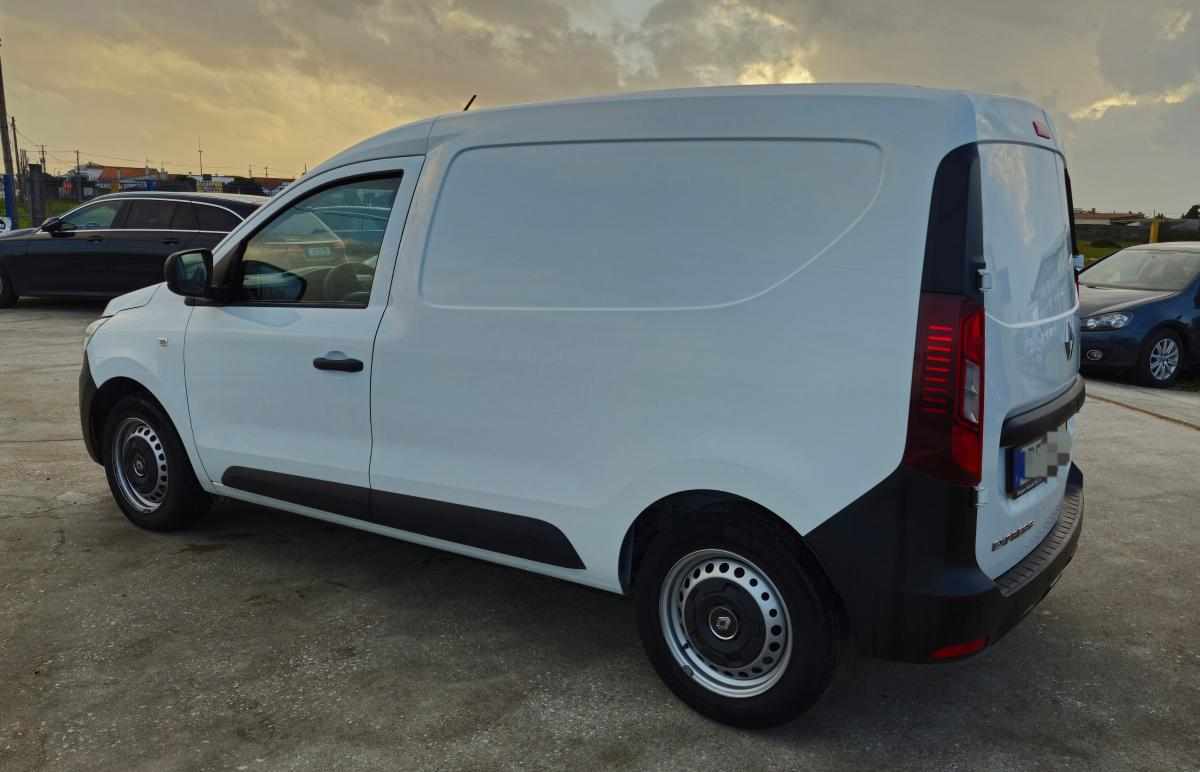 renault-express-1-5-95cv-2023-diesel-1461cc