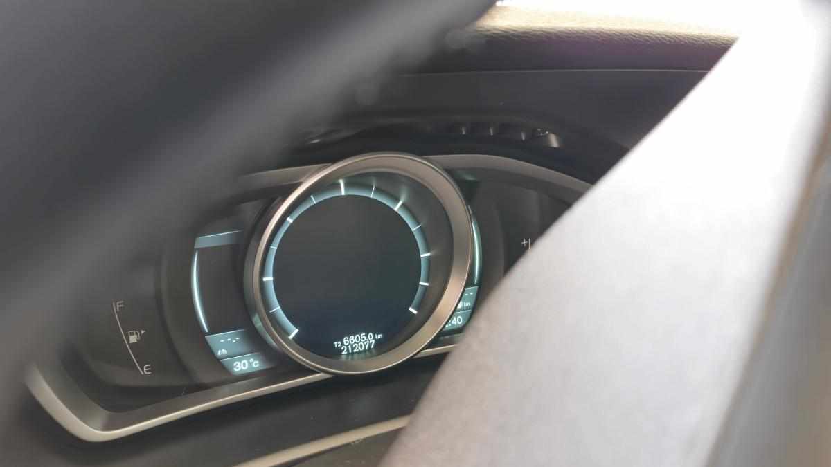 volvo-v40-1-6-d2-2013-diesel-1560cc