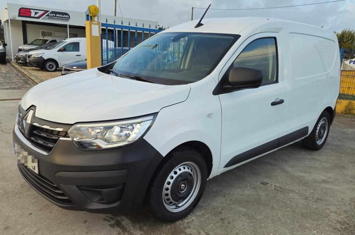 renault-express-1-5-95cv-2023-diesel-1461cc