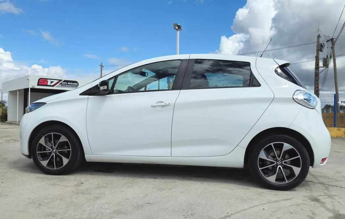 renault-zoe-r90-41-kwh-2017-eletrico