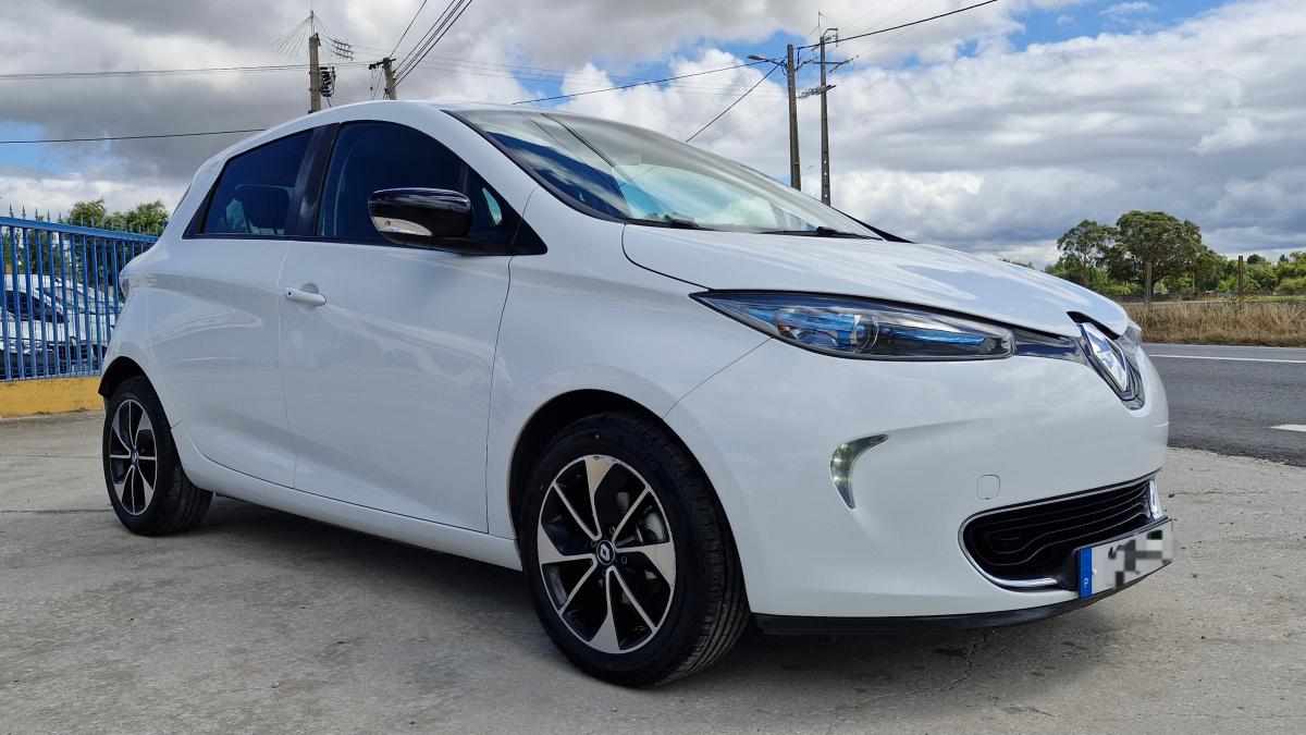 renault-zoe-r90-41-kwh-2017-eletrico