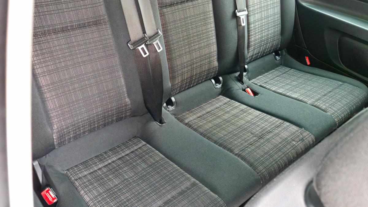 mercedes-benz-vito-116-cdi-2018-diesel-2143cc