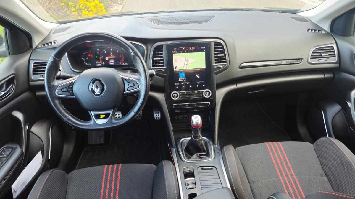 renault-megane-1-5-blue-dci-2021-diesel-1461cc