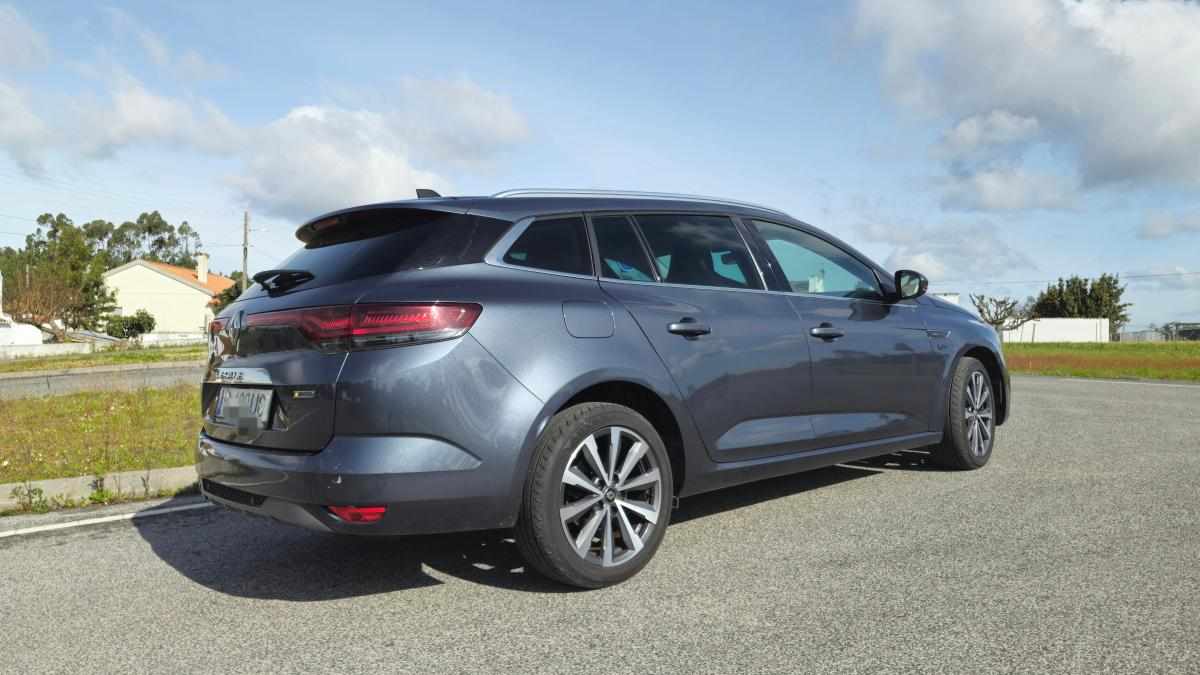 renault-megane-1-5-blue-dci-2021-diesel-1461cc