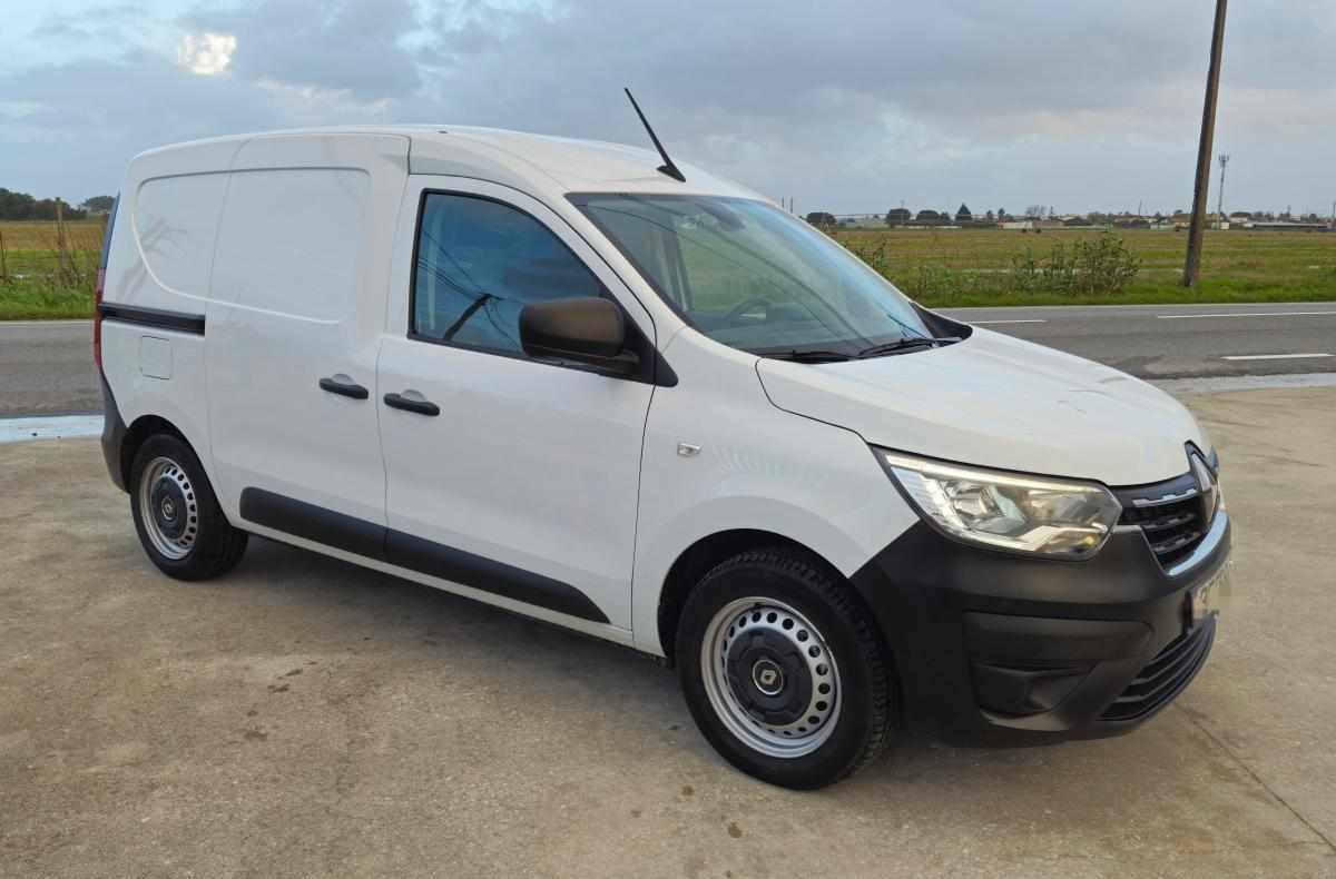 renault-express-1-5-95cv-2023-diesel-1461cc