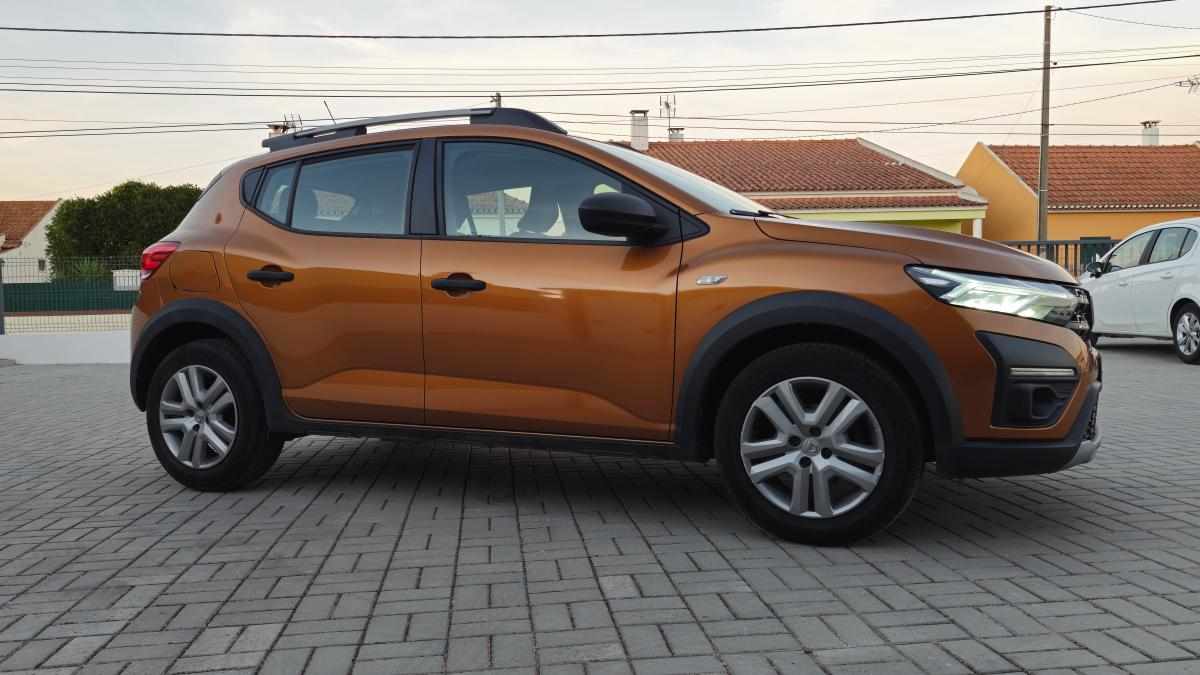 dacia-sandero-1-0-tce-2022-gasolina-999cc