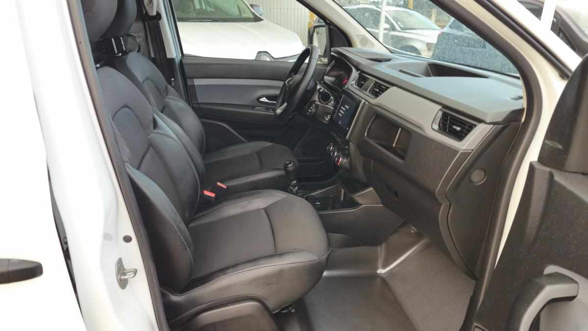 renault-express-1-5-95cv-2023-diesel-1461cc