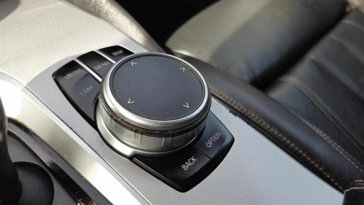 bmw-serie-5-520d-2018-diesel-1995cc