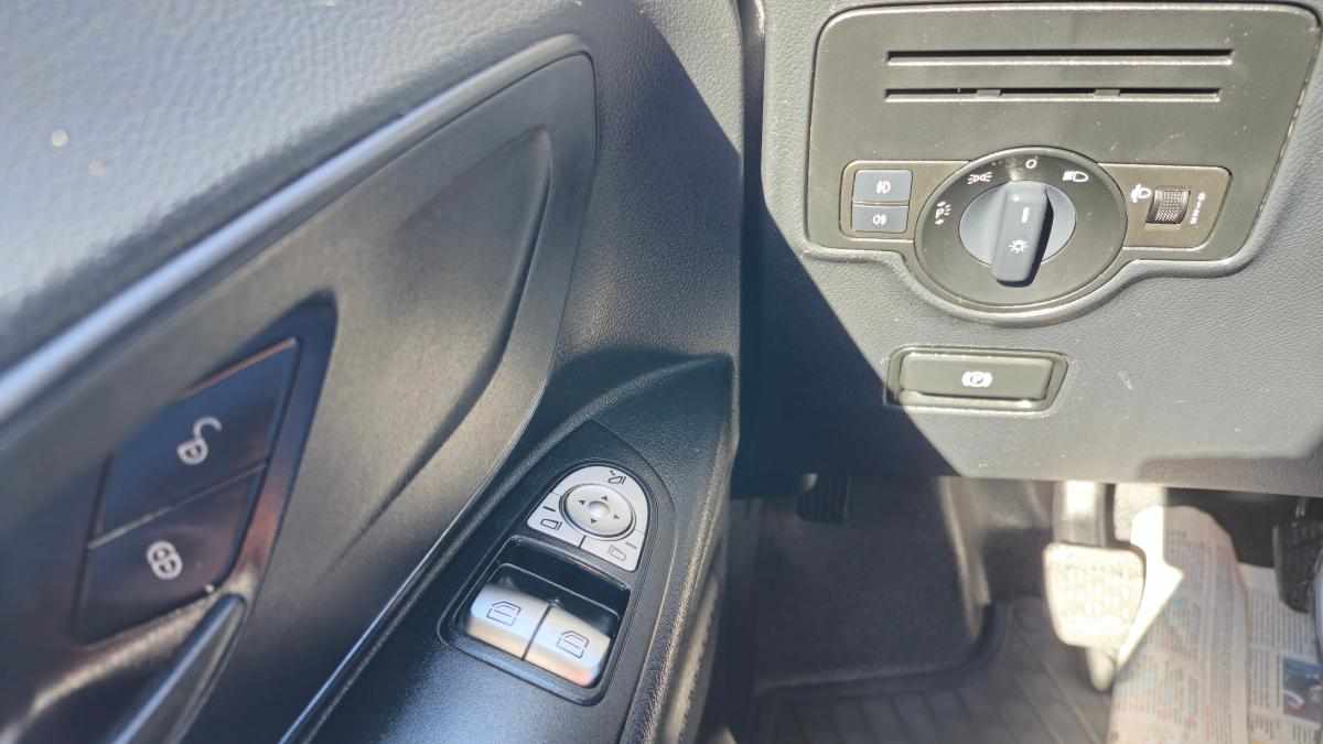 mercedes-benz-vito-116-cdi-2019-diesel-2143cc