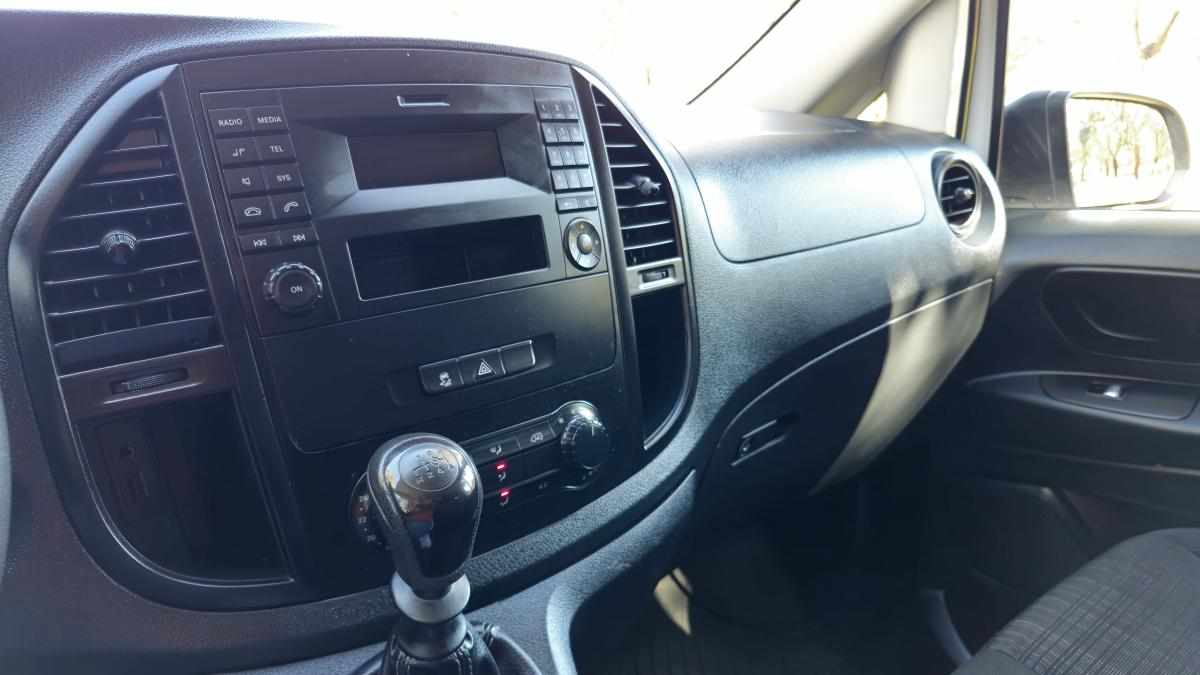 mercedes-benz-vito-116-cdi-2019-diesel-2143cc