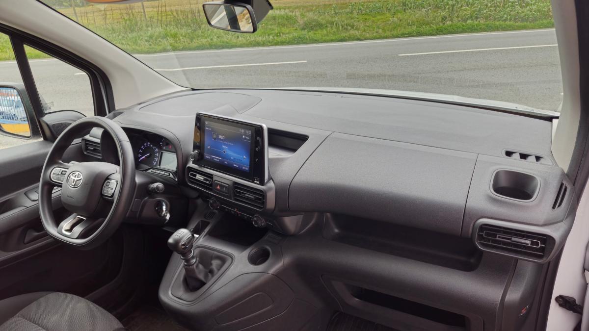 toyota-proace-2023-diesel-1499cc