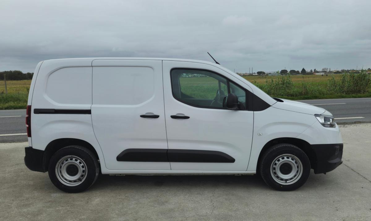 toyota-proace-2023-diesel-1499cc