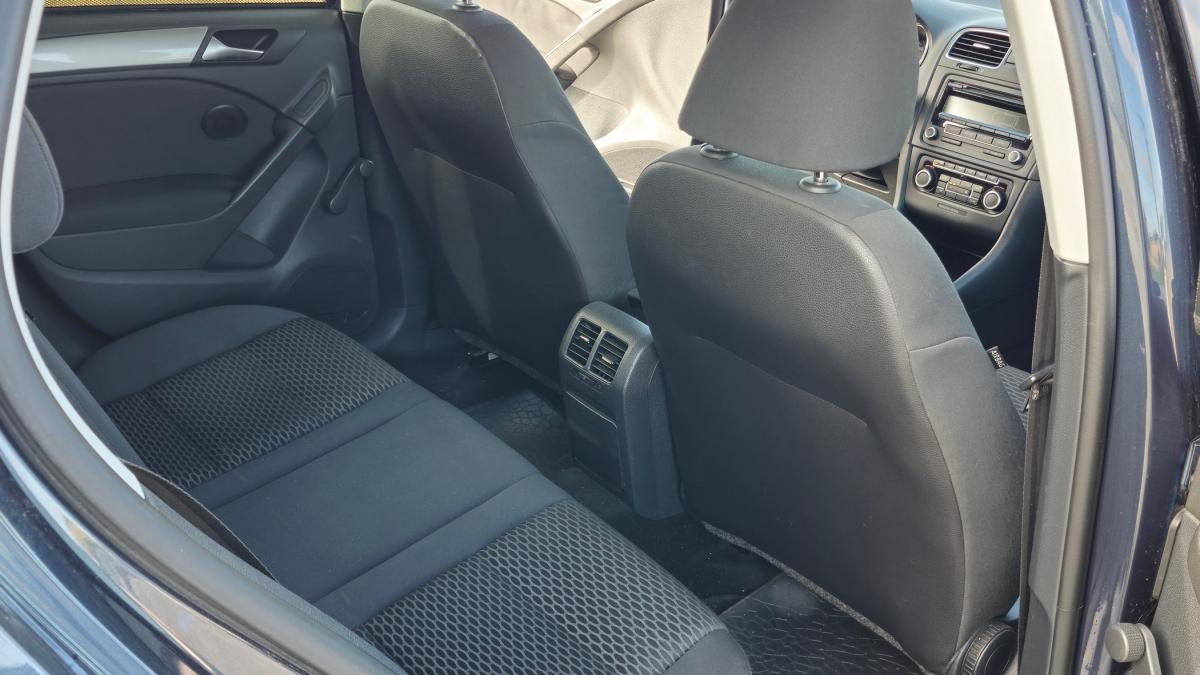 volkswagen-golf-2012-diesel-1598cc