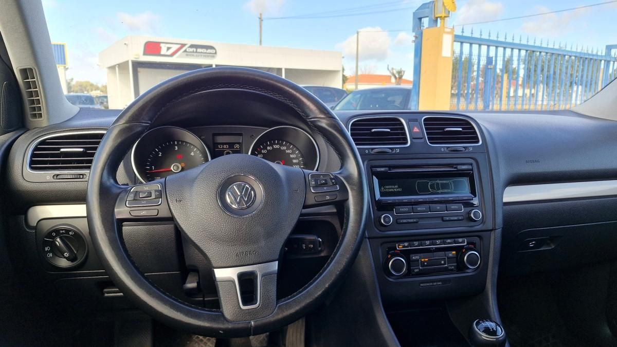 volkswagen-golf-2012-diesel-1598cc