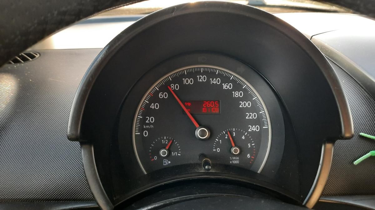 volkswagen-beetle-2008-gpl-1400cc