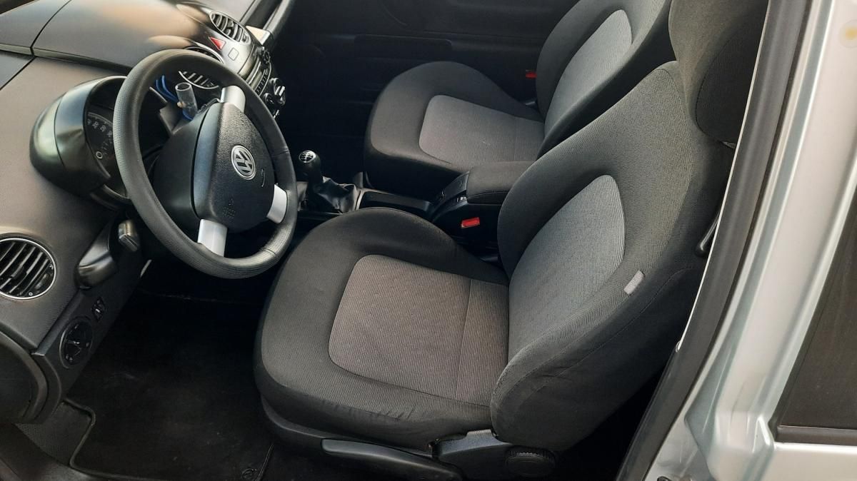 volkswagen-beetle-2008-gpl-1400cc