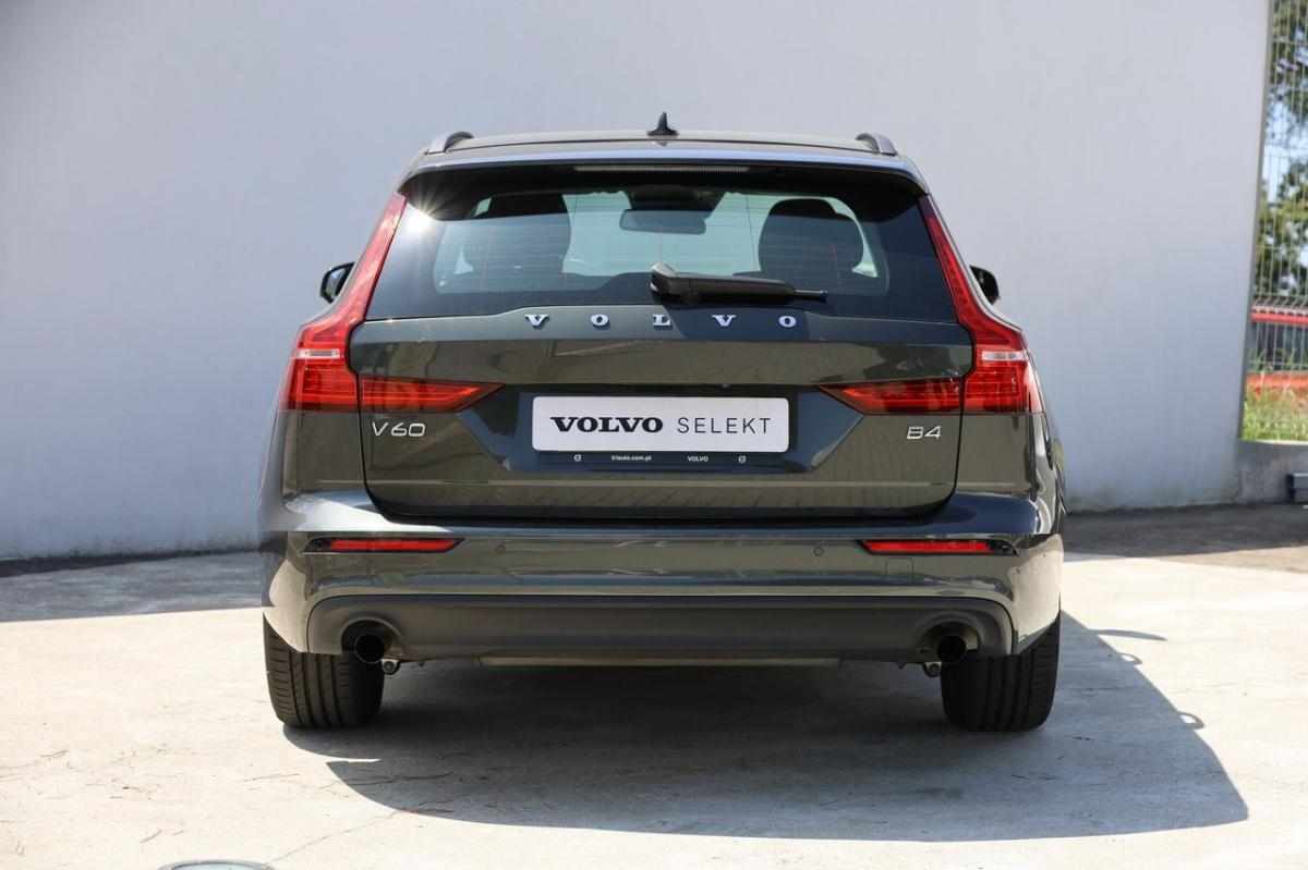 volvo-v60-2022-diesel-1969cc