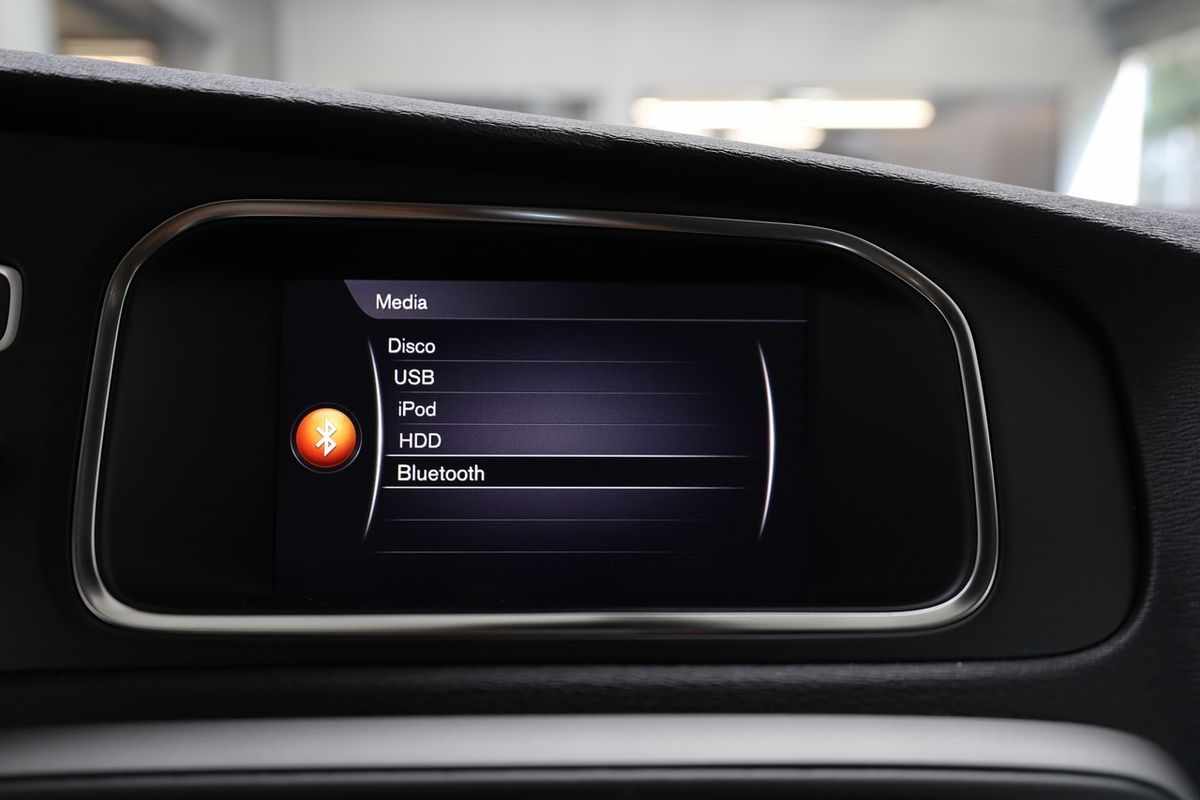 volvo-v40-2018-diesel-1969cc