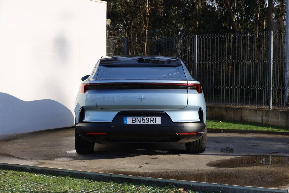 polestar-4-2024-eletrico-0cc