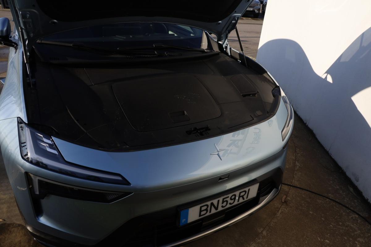 polestar-4-2024-eletrico-0cc