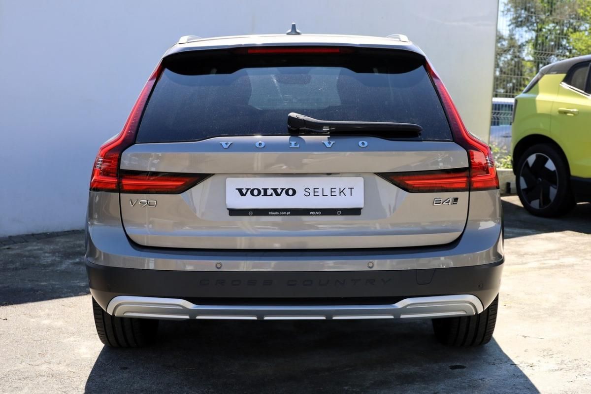 volvo-v90-2022-diesel-1969cc