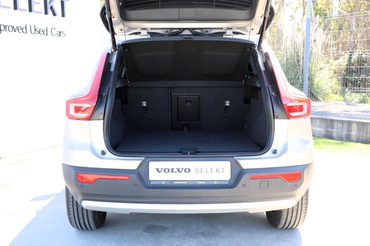volvo-xc40-2023-hibrido-a-gasolina-1477cc