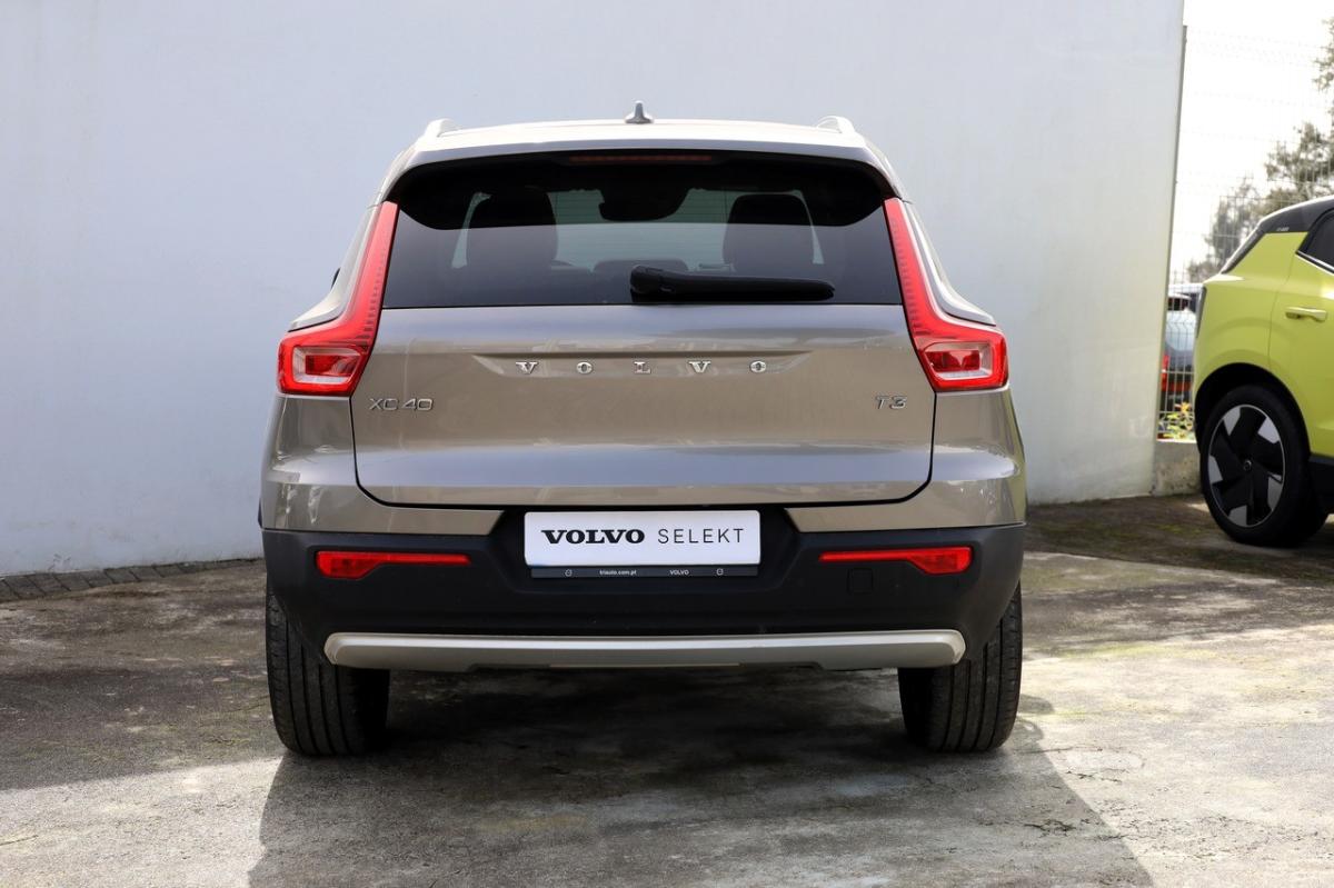 volvo-xc40-2021-gasolina-1477cc