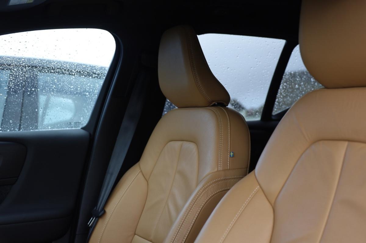 volvo-xc40-2021-gasolina-1477cc