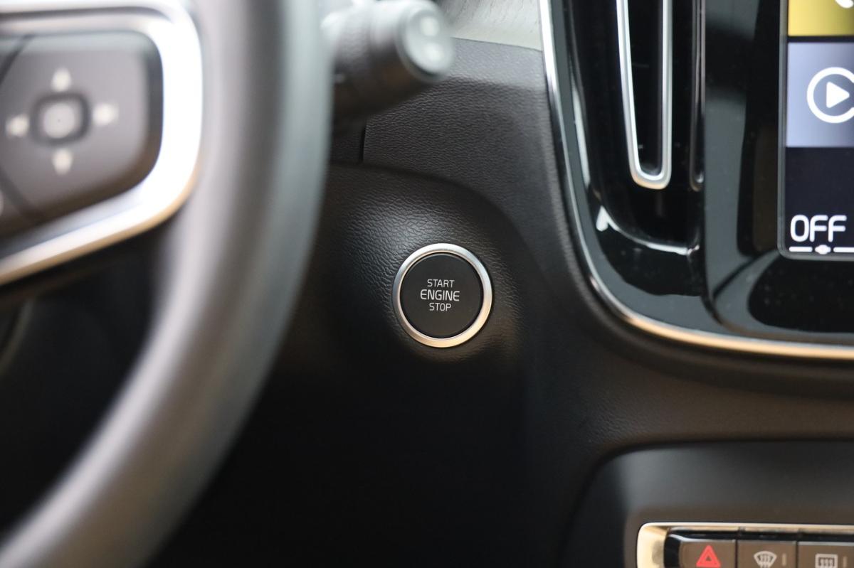 volvo-xc40-2021-gasolina-1477cc