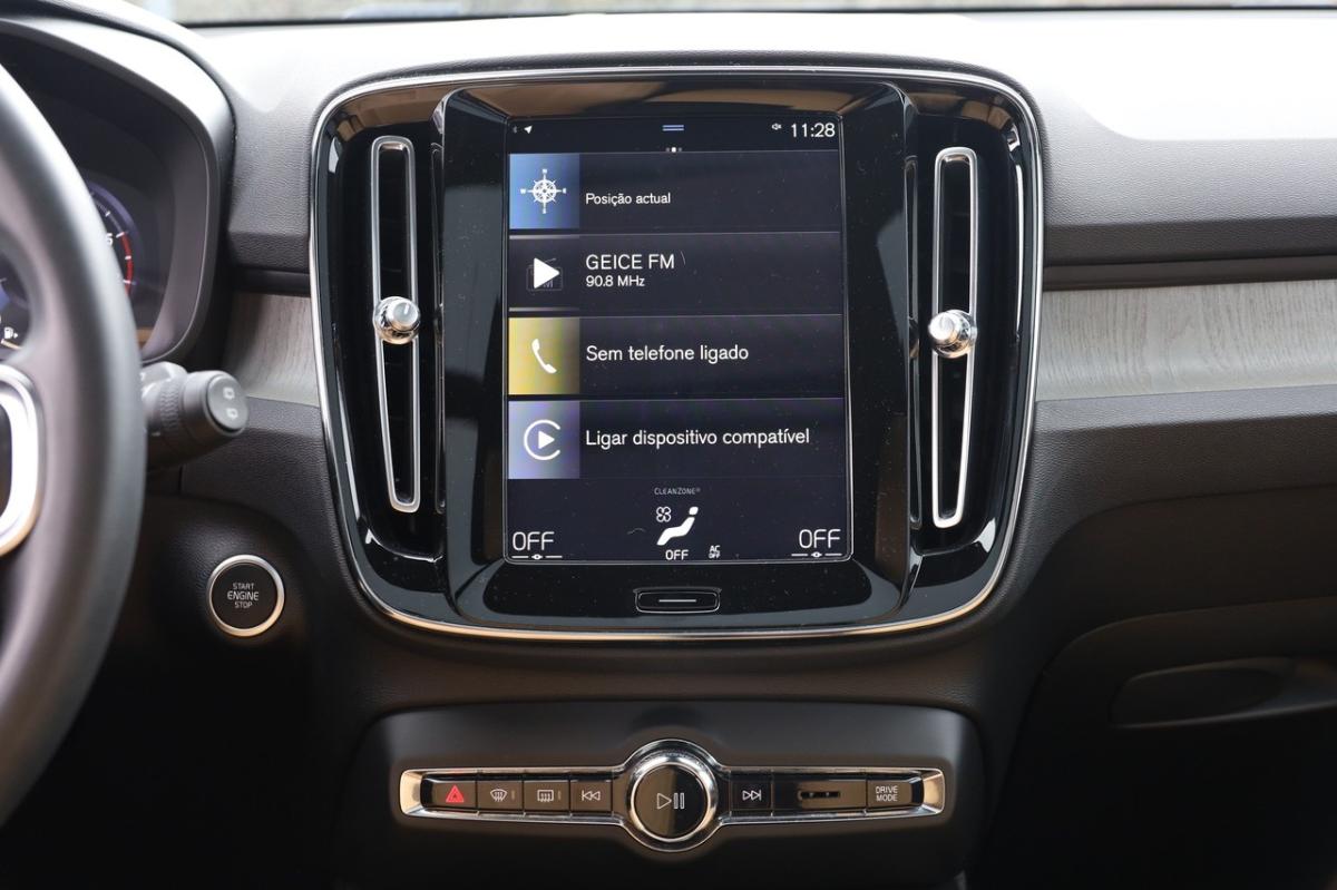 volvo-xc40-2021-gasolina-1477cc