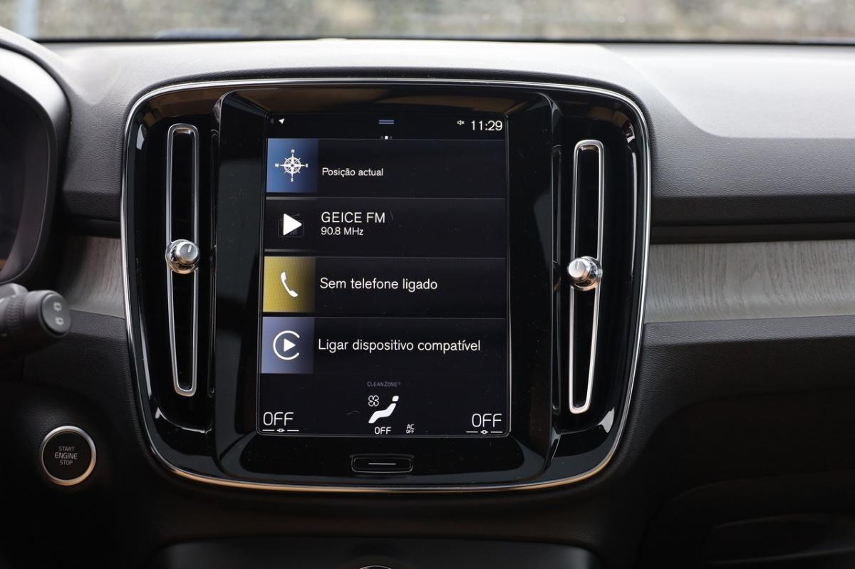 volvo-xc40-2021-gasolina-1477cc