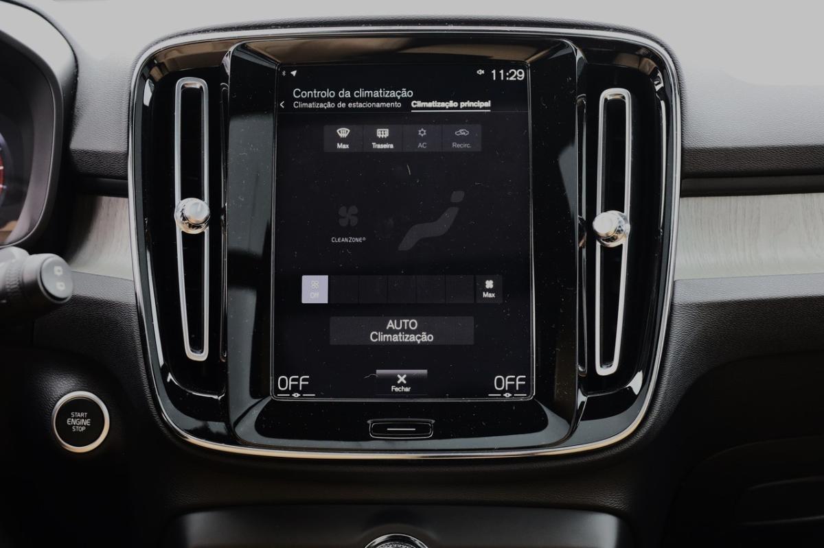 volvo-xc40-2021-gasolina-1477cc