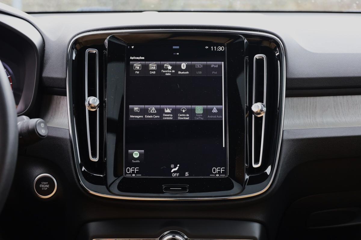 volvo-xc40-2021-gasolina-1477cc
