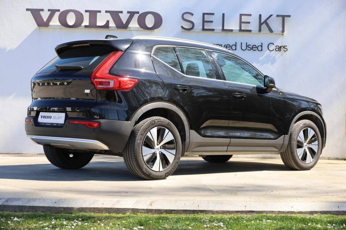 volvo-xc40-2022-hibrido-a-gasolina-1477cc