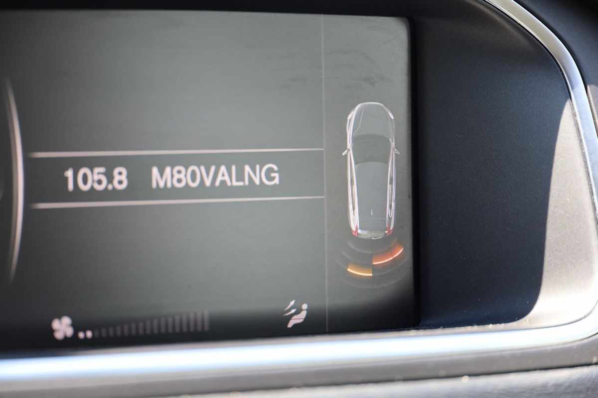 volvo-v40-2018-diesel-1969cc