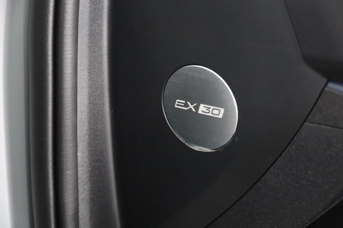 volvo-ex30-2026-eletrico-0cc