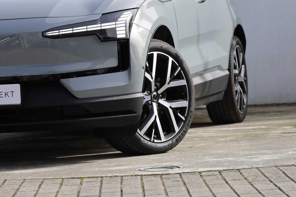 volvo-ex30-2026-eletrico-0cc