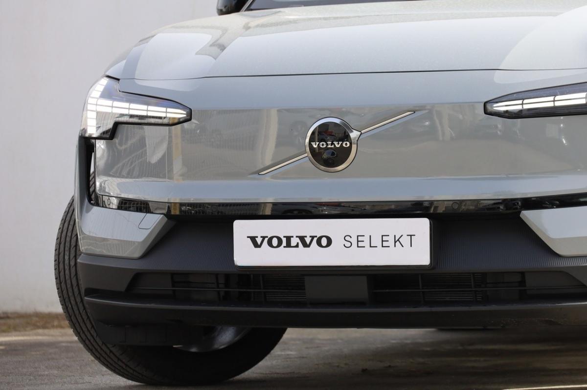 volvo-ex30-2026-eletrico-0cc