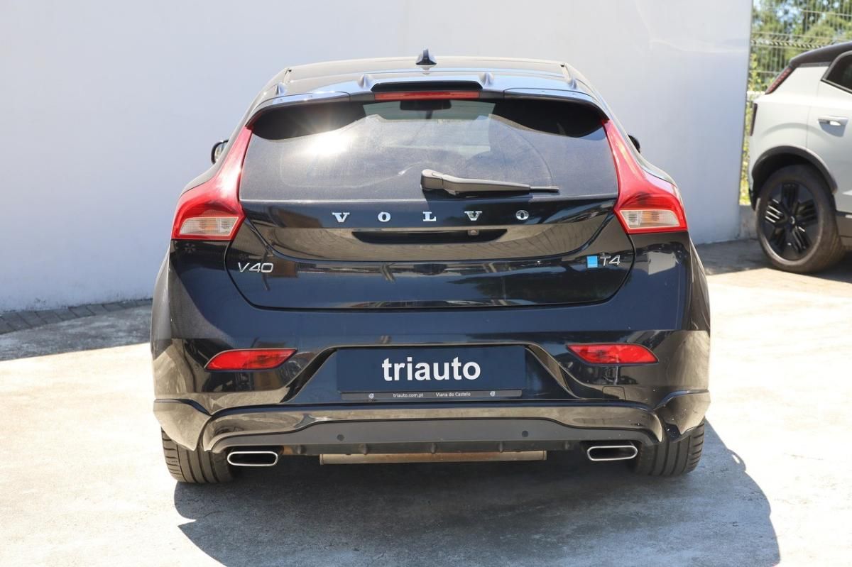 volvo-v40-2012-gasolina-1596cc